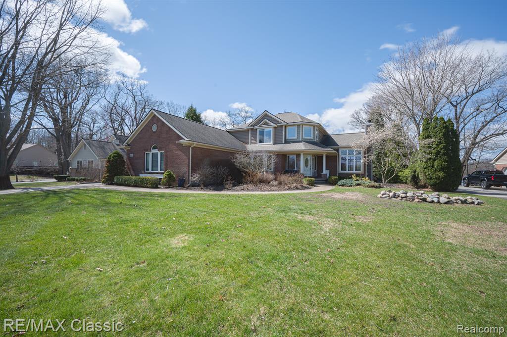 4661 Mallards Landing, Highland, MI — Photo 2