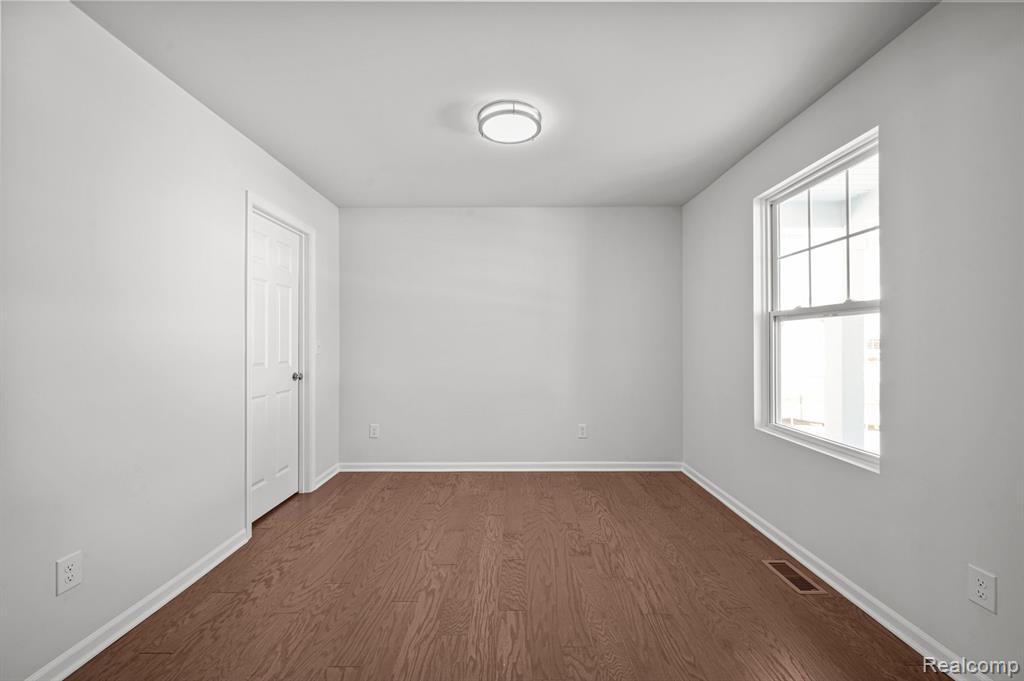 500 ELM Street, Chelsea, MI 48118 — Photo 11