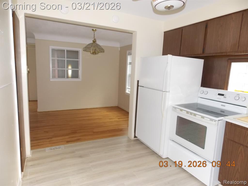 1581 Emmons Boulevard, Lincoln Park, MI 48146 — Photo 5