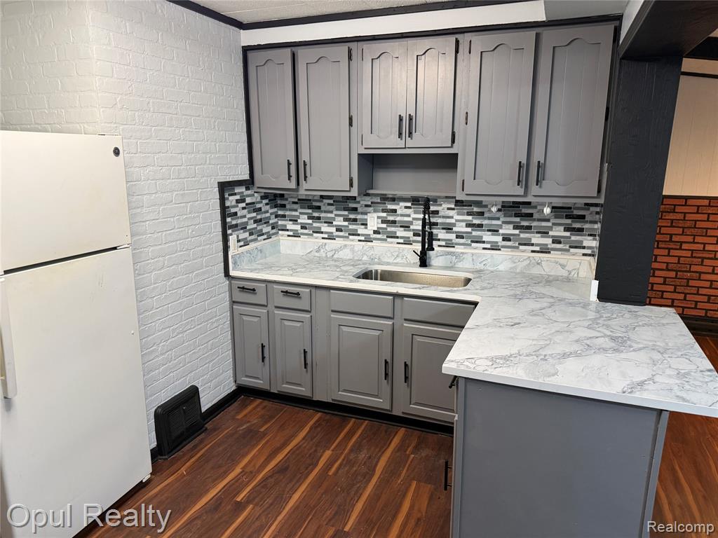 2084 New York Avenue, Lincoln Park, MI 48146 — Photo 17
