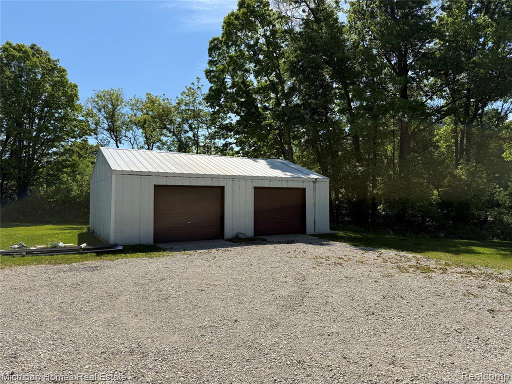 4030 S Fenton Road, Holly, MI 48442 — Photo 17
