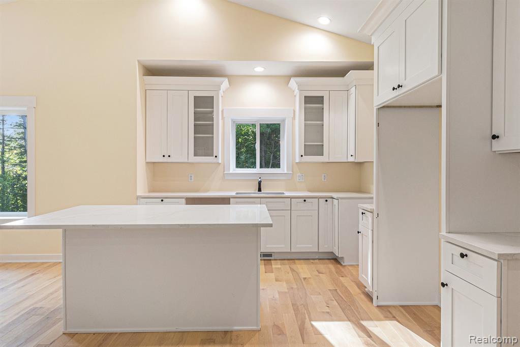 15273 Pine Ridge Drive, Holly, MI 48462 — Photo 10