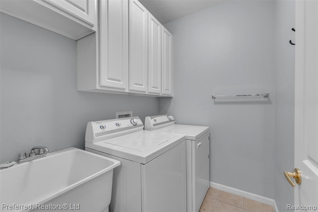 635 Constitution Street, Canton, MI 48188 — Photo 25
