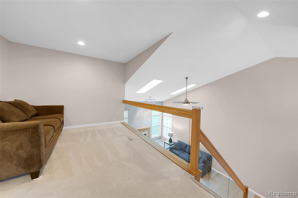 5729 Windspirit Court, 36, Waterford, MI 48327 — Photo 24