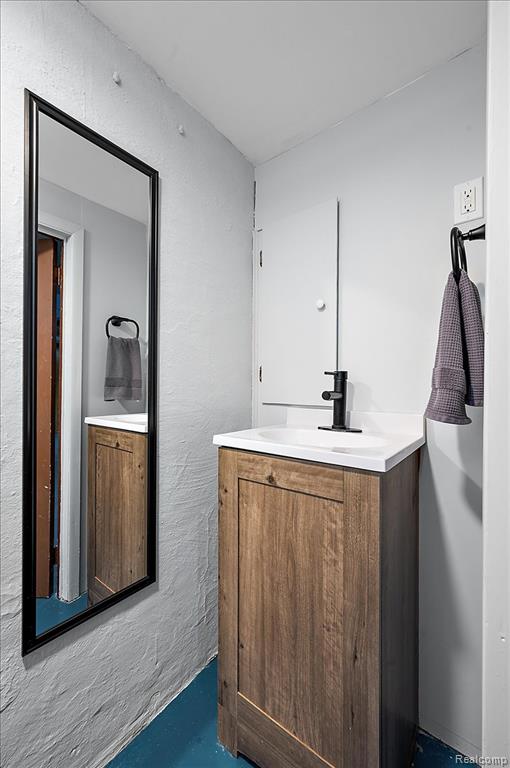 910 W Oakridge Street, Ferndale, MI 48220 — Photo 44