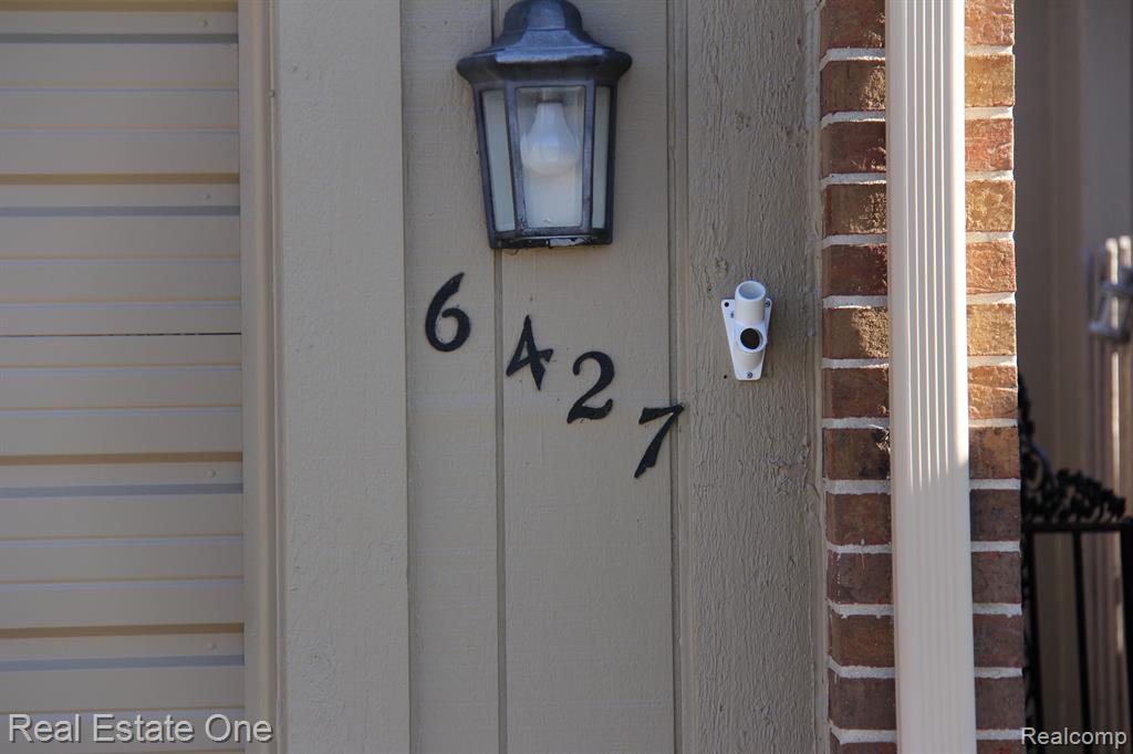 6427 RICHARD Run, West Bloomfield, MI — Photo 2