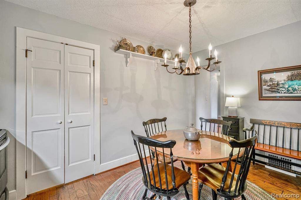 4304 Lapeer Road, Burton, MI 48509 — Photo 7