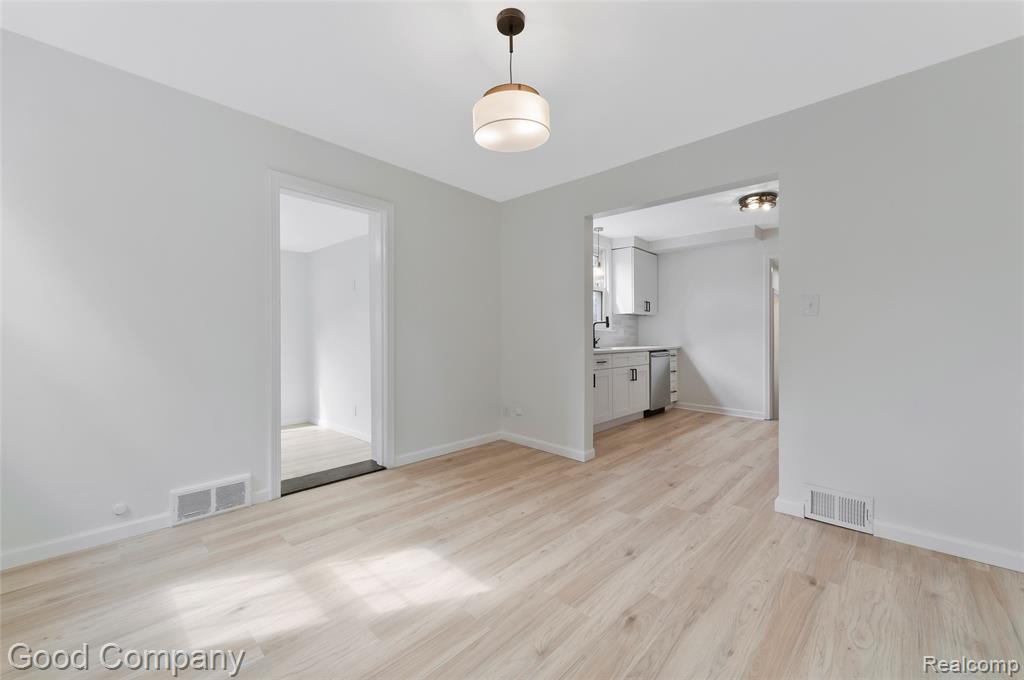 13517 Pembroke Avenue, Detroit, MI 48235 — Photo 12