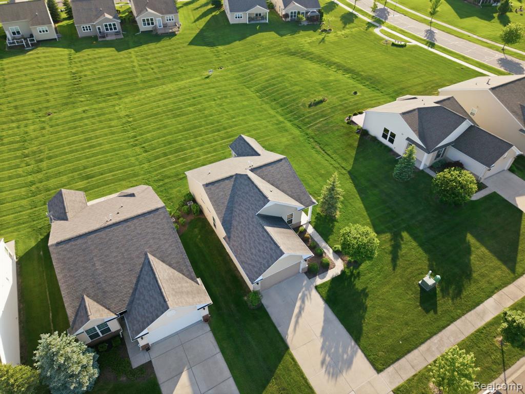 9370 Sand Hill Drive, Grand Blanc, MI 48439 — Photo 40