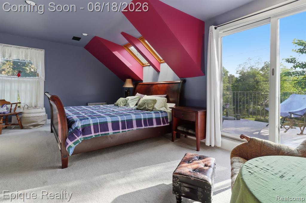 21085 Metroview Road, Farmington, MI 48335 — Photo 23
