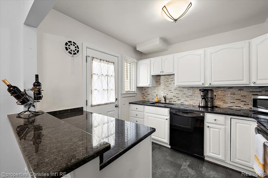 731 N Eton Street, Birmingham, MI 48009 — Photo 8