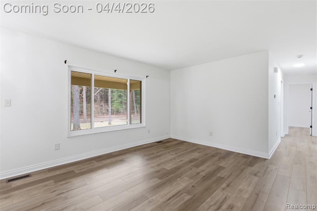 700 Bald Eagle Lake Road, Ortonville, MI 48462 — Photo 4