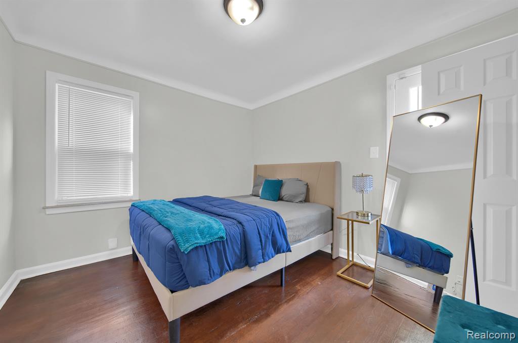 8550 W OUTER Drive, Detroit, MI 48219 — Photo 15