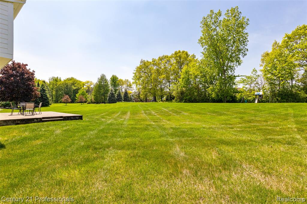 4136 Oakland Ridge Drive, Lake Orion, MI — Photo 53