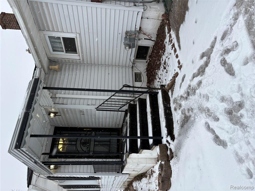 619 E Dartmouth Street, Flint, MI 48505 — Photo 2