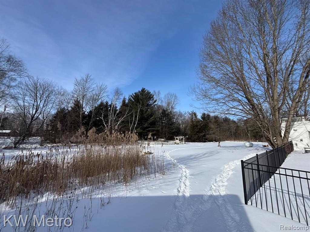 8665 Meskill Road, Columbus, MI — Photo 55