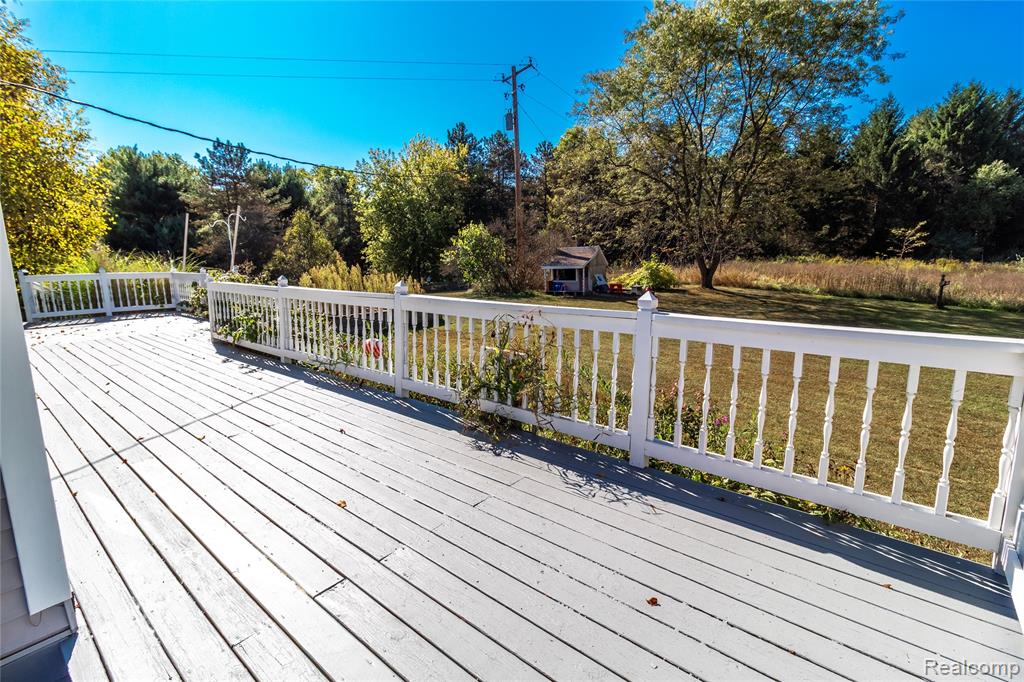 4705 LONSBERRY Road, Columbiaville, MI 48421 — Photo 42
