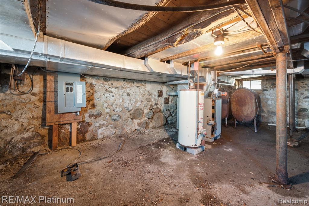 1136 S Nichols Road, Swartz Creek, MI 48473 — Photo 41