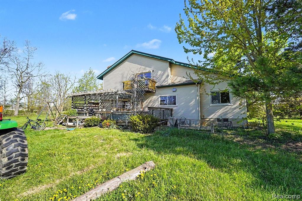 7255 Lahring Road, Gaines Vlg, MI 48436 — Photo 6