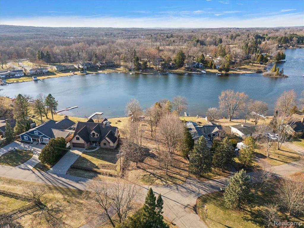 5621 SALLY Road, Clarkston, MI 48348 — Photo 71