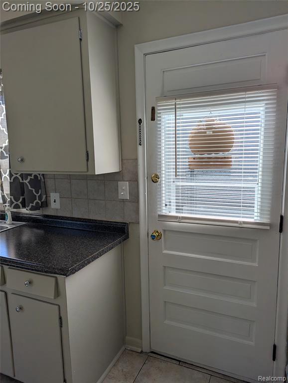 7401 Floral Street, Westland, MI — Photo 16