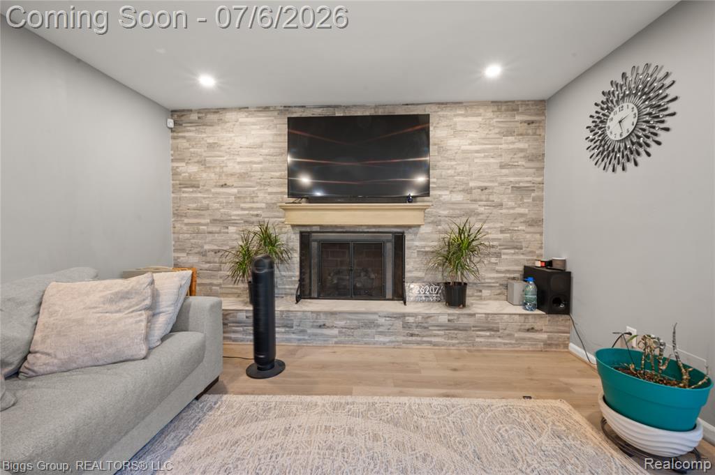 26207 Meadowbrook Way, Lathrup Village, MI 48076 — Photo 17