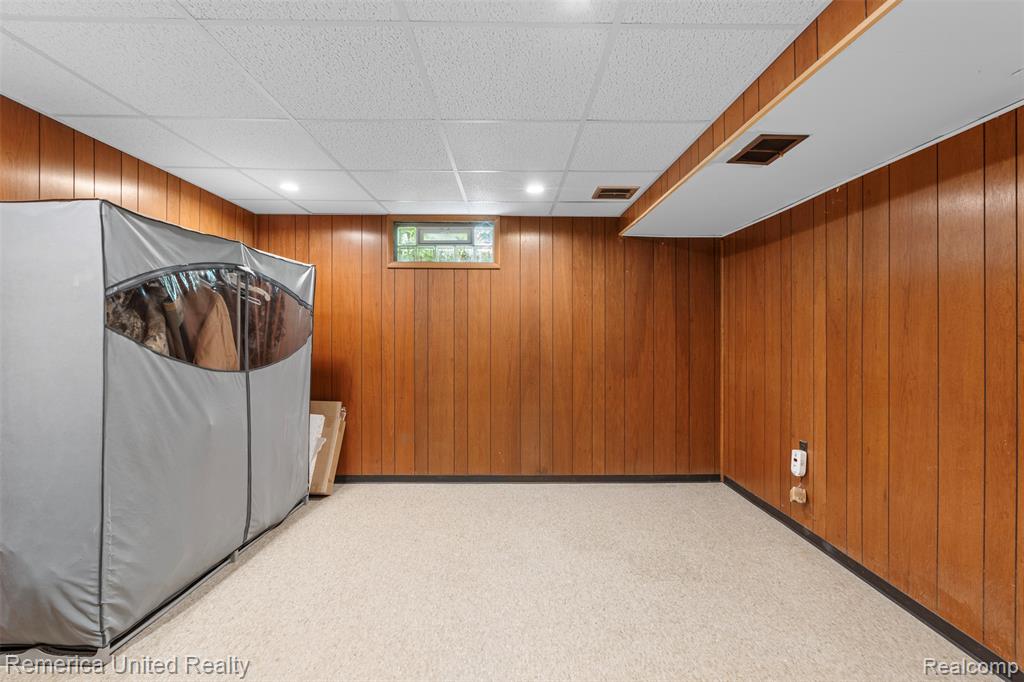 569 Lyon Boulevard, South Lyon, MI 48178 — Photo 22