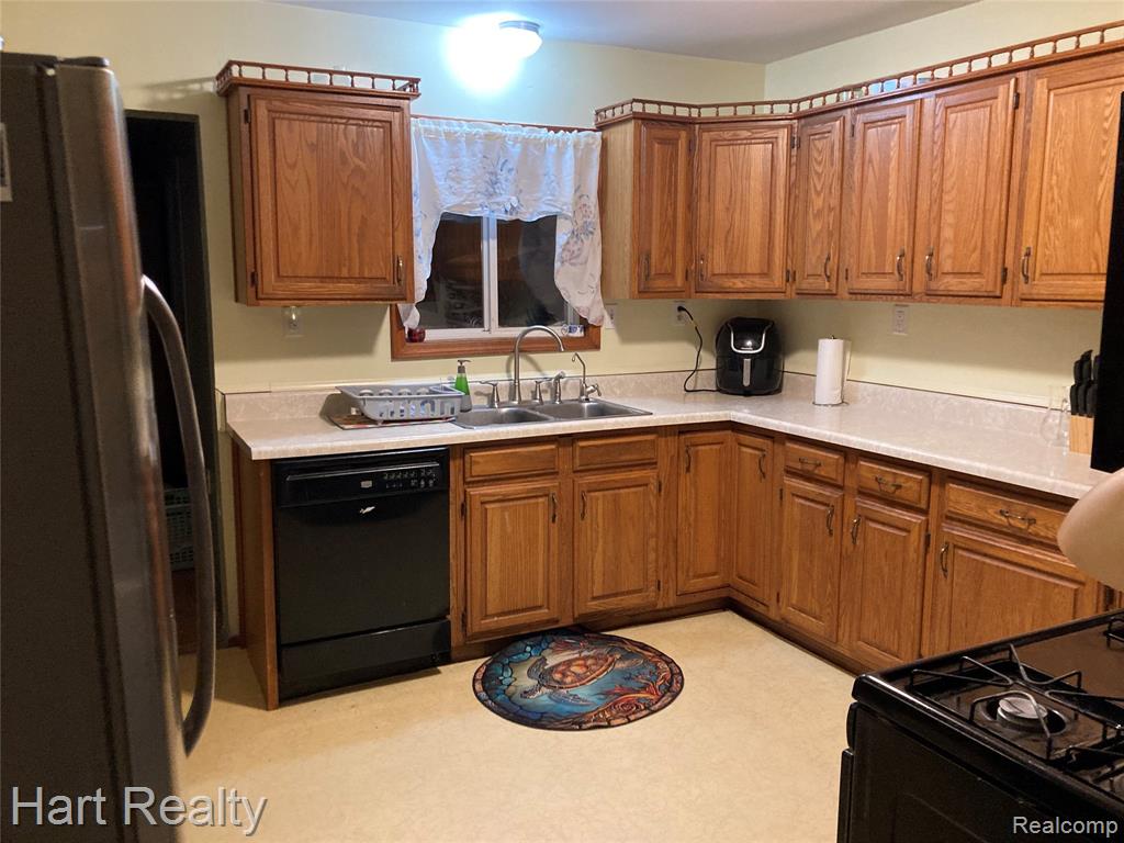 3644 Washington Street, Snover, MI 48472 — Photo 15