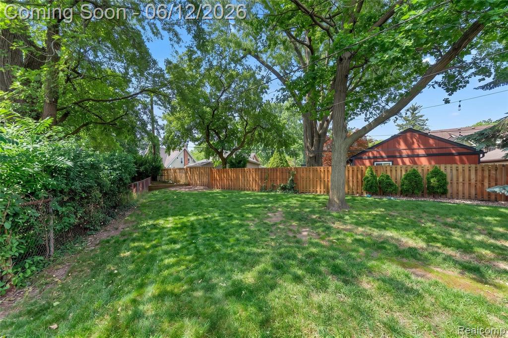 407 Waverley Avenue, Royal Oak, MI 48067 — Photo 12