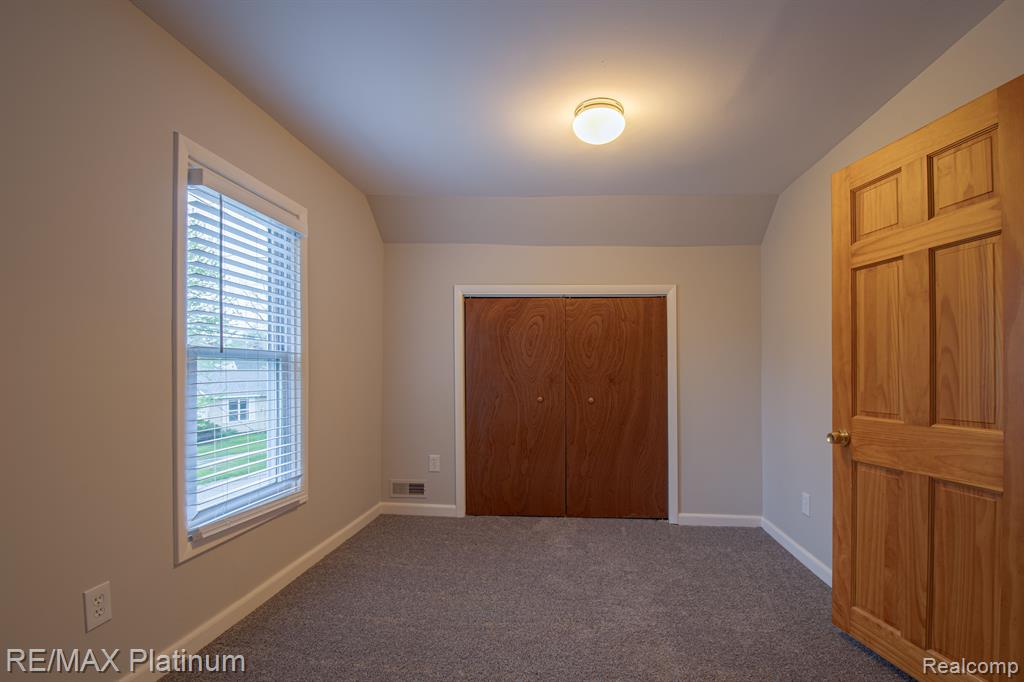 504 Front Street, Holly, MI 48442 — Photo 16
