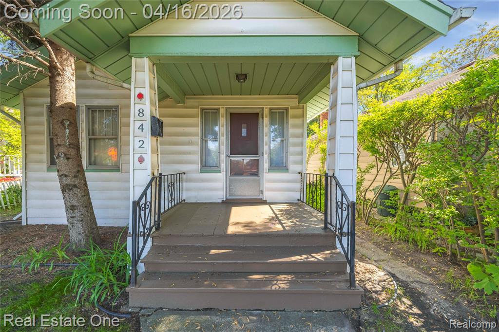 842 E 10 Mile Road, Ferndale, MI 48220 — Photo 3
