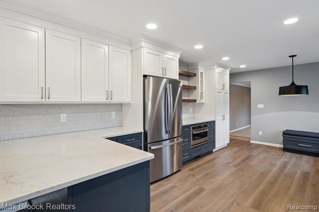 4488 BEACH Road, Troy, MI 48098 — Photo 9