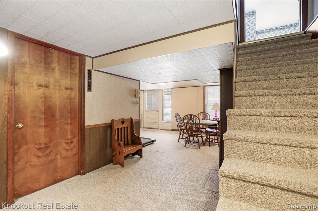4 MARY LANE COURT, Frankenmuth, MI 48734 — Photo 39