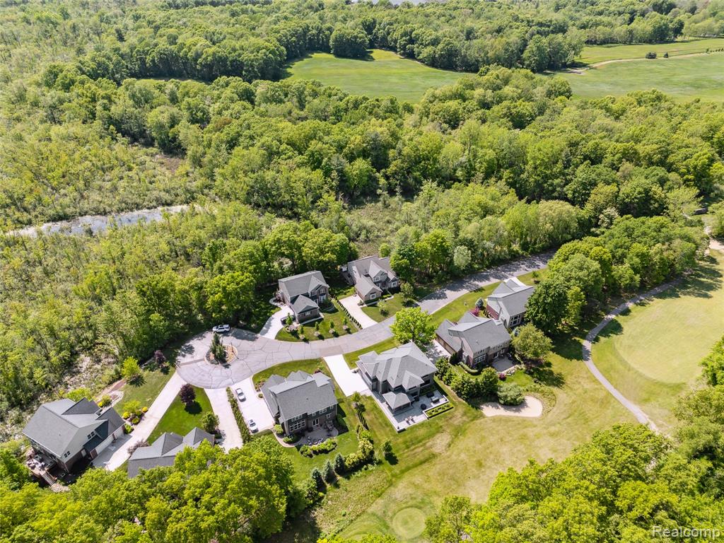 418 Greenan Lane, Lake Orion, MI 48362 — Photo 60