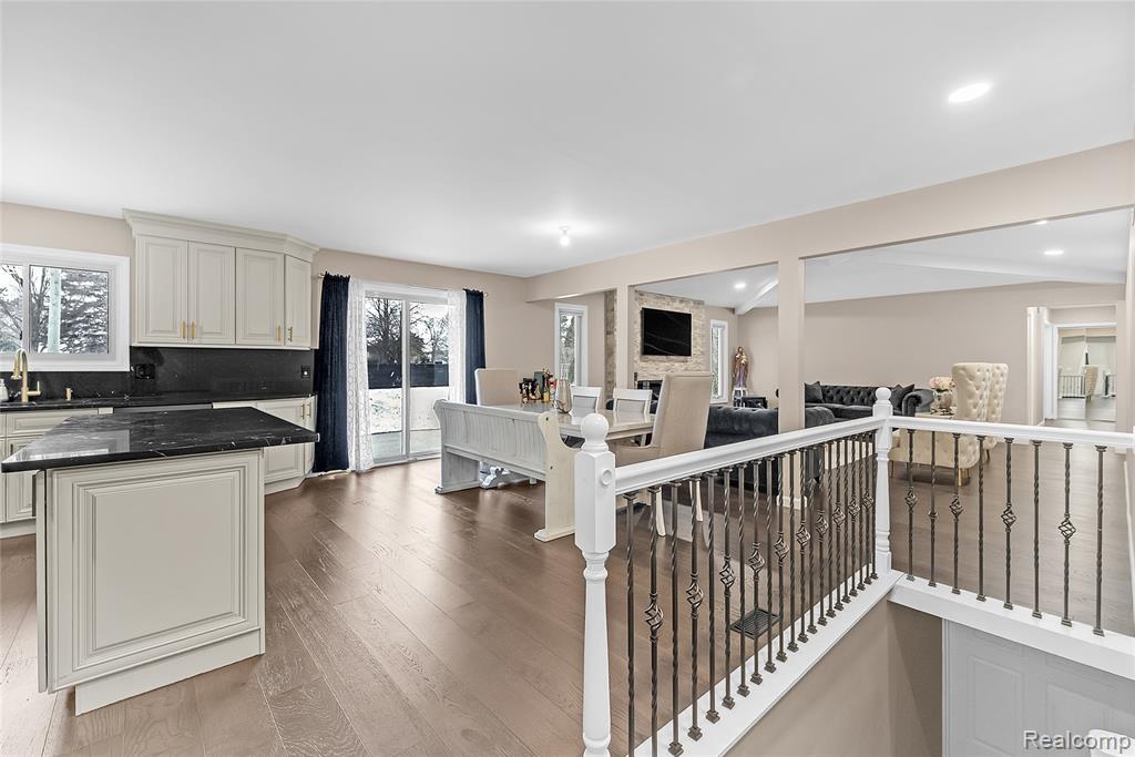 49685 Richardson Drive, Shelby Twp, MI 48315 — Photo 33
