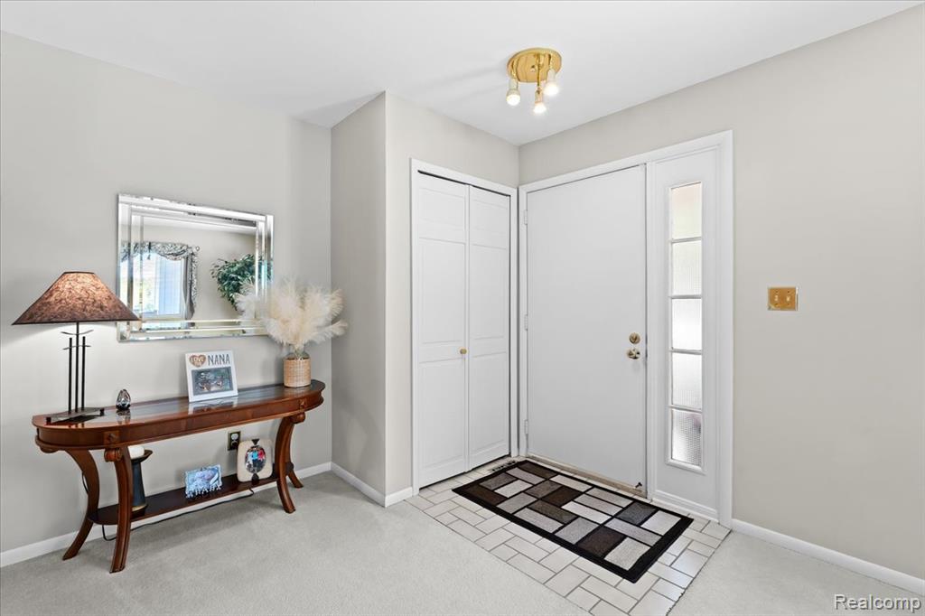 9498 Fenwin Drive, Grand Blanc, MI, 48439