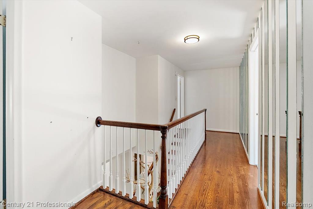 633 Foxhall Road, Bloomfield Hills, MI 48304 — Photo 40