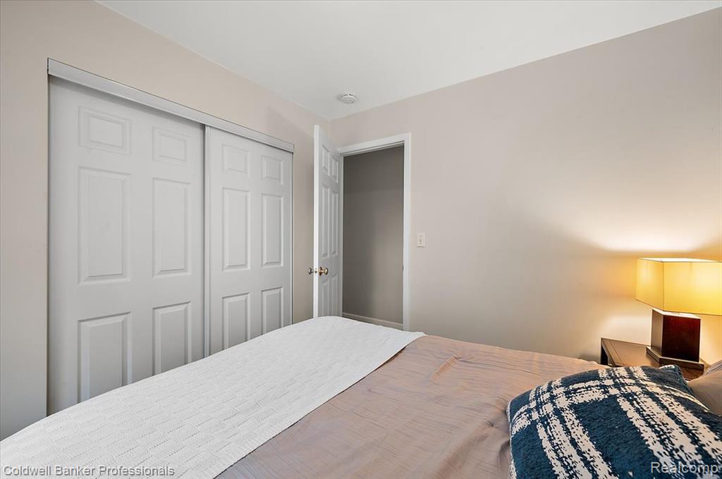 38167 Greenwood Street, Westland, MI — Photo 22