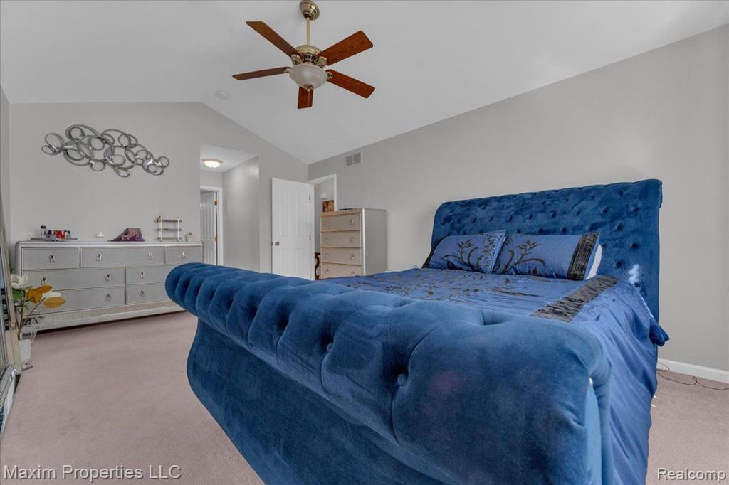 47456 PEMBROKE Drive, 60, Canton, MI 48188 — Photo 16