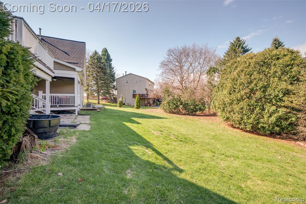 82 Granada Drive, White Lake, MI — Photo 35
