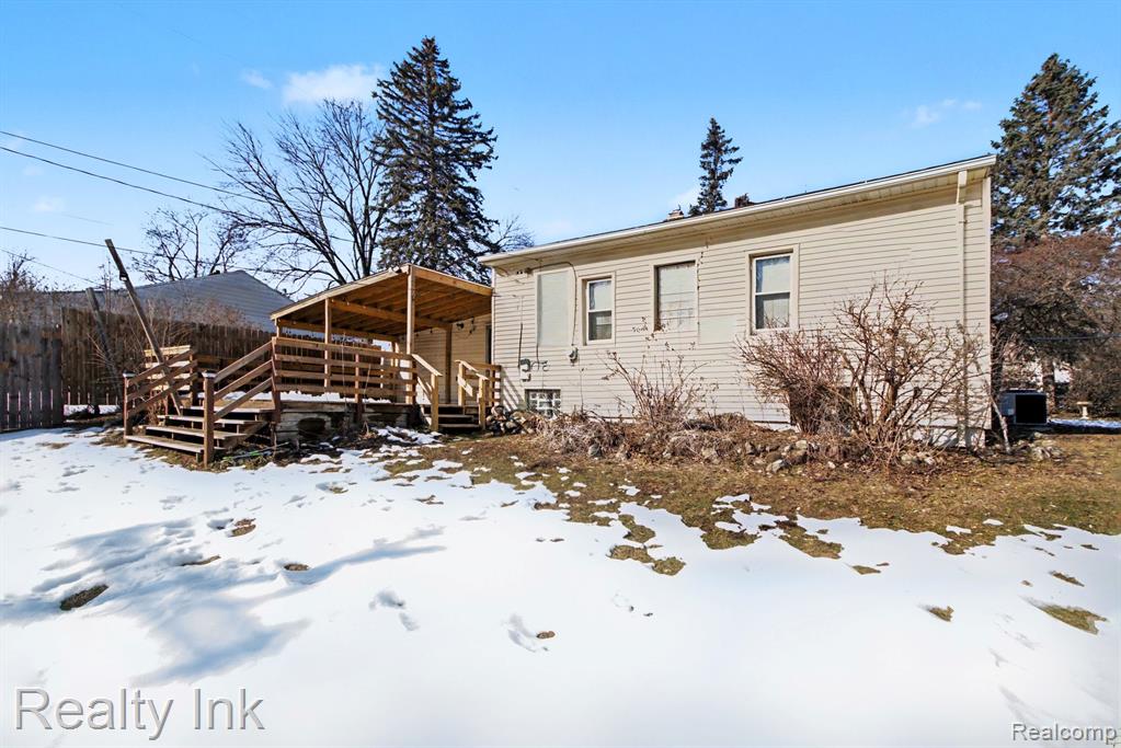 4845 Hatchery Road, Waterford, MI 48329 — Photo 17