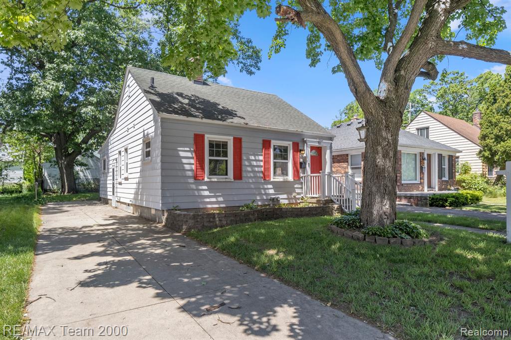 421 GARDENDALE Street, Ferndale, MI 48220 — front exterior