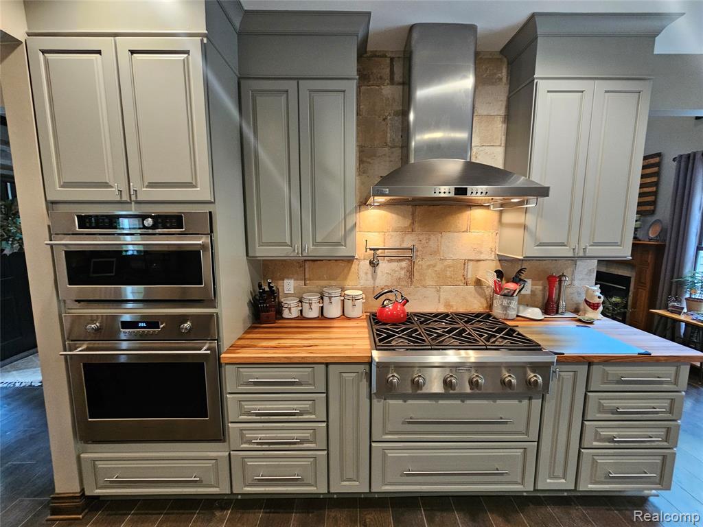 8499 Bishop Road, Brighton, MI 48116 — Photo 20