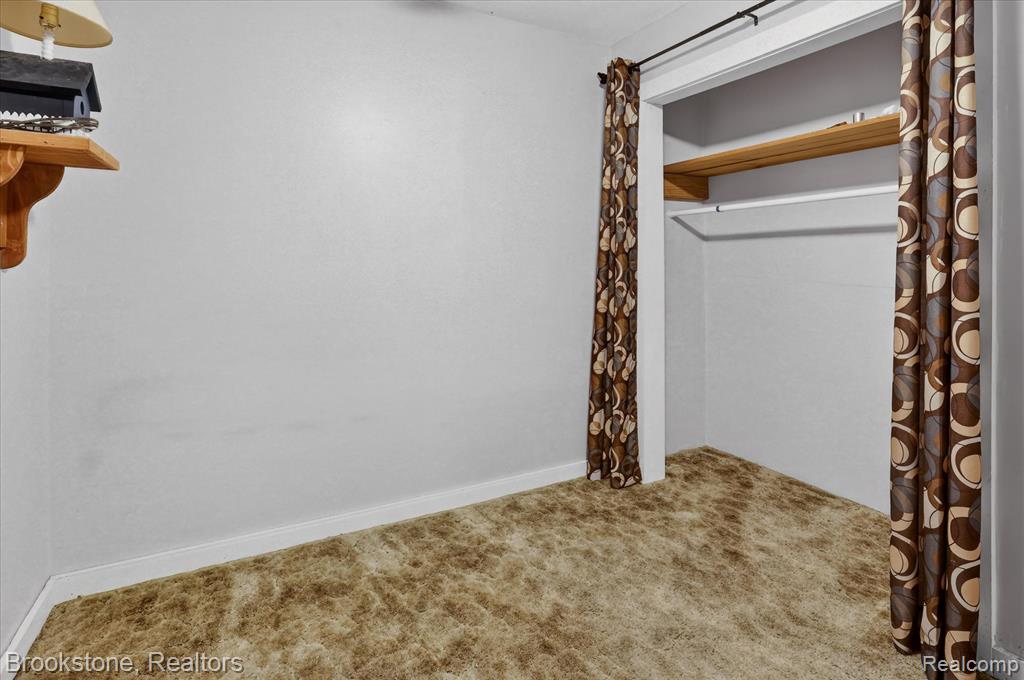 6571 Sherman Drive, Otter Lake, MI 48464 — Photo 17