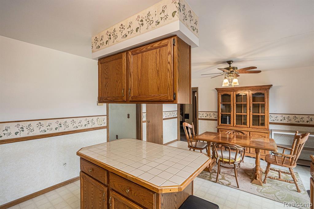 972 COVE Road, Wales, MI — Photo 8