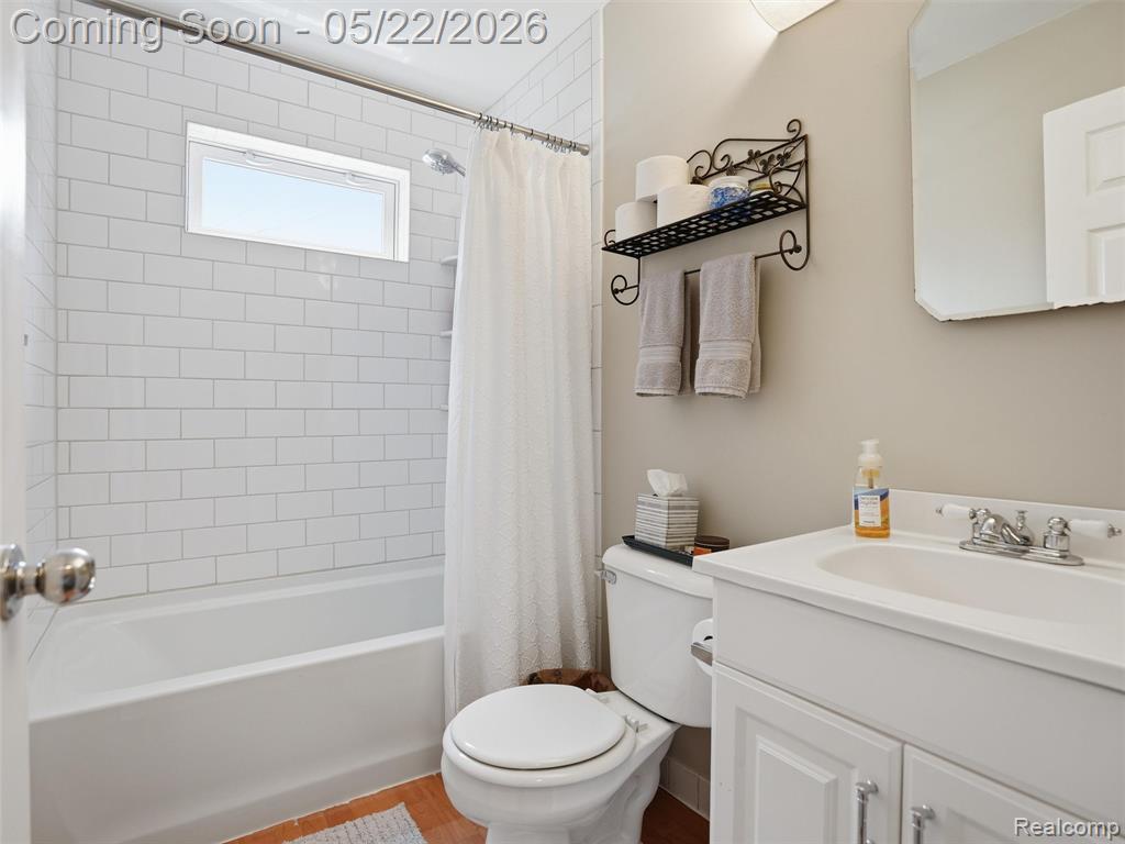 504 E Hudson Avenue, Madison Heights, MI 48071 — Photo 14