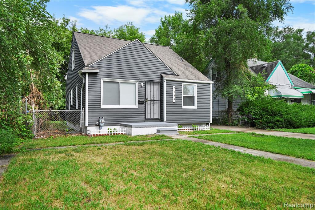 7484 Clayburn Street, Detroit, MI 48228 — Photo 2