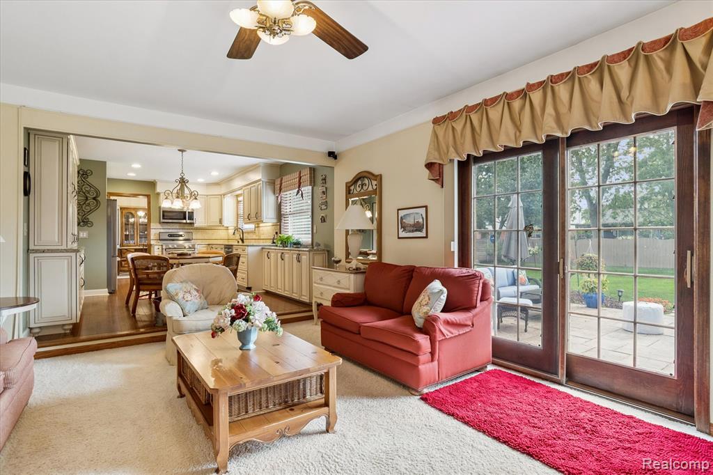 44223 Crofton Court, Canton, MI 48187 — Photo 17