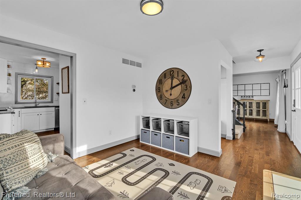 1211 CODY Circle, Saline, MI 48176 — Photo 31