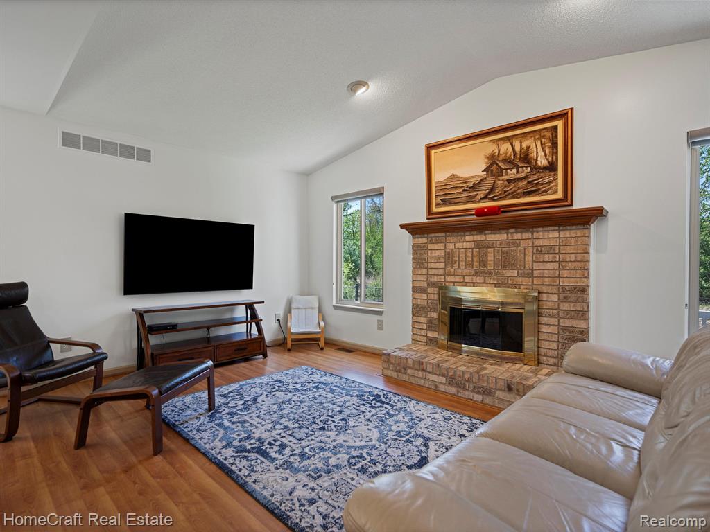 44217 DARTMOUTH Street, Canton, MI 48188 — Photo 12